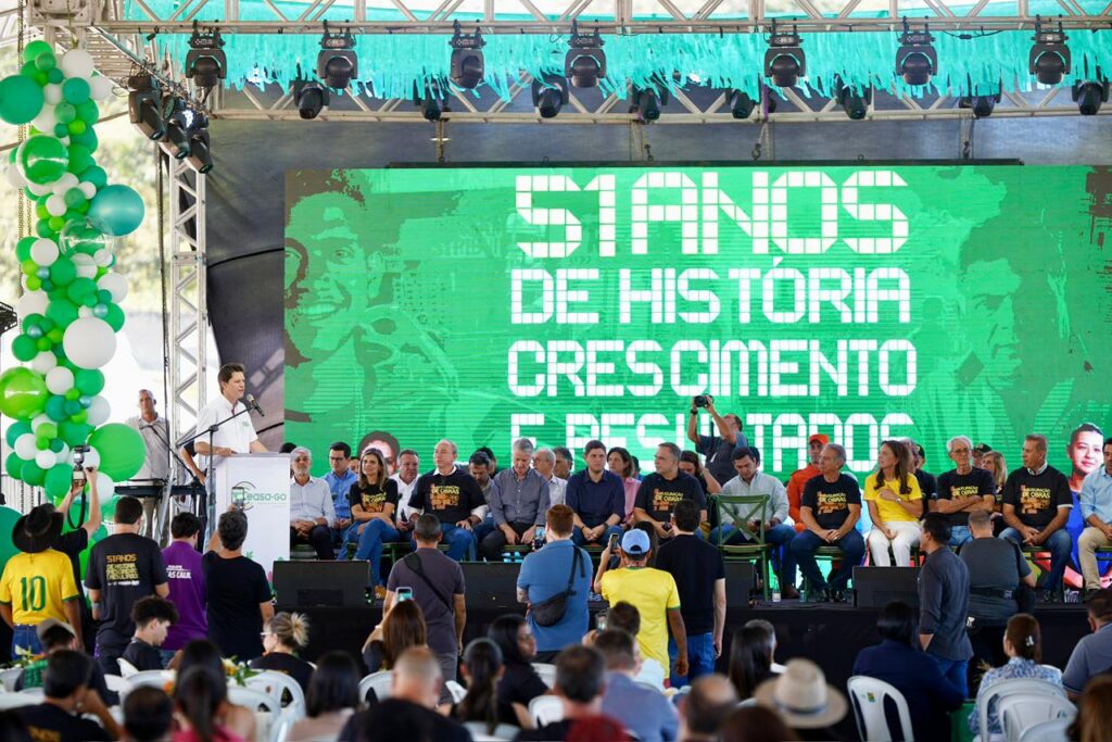 Daniel Vilela entrega obras de modernização nos 51 anos da Ceasa