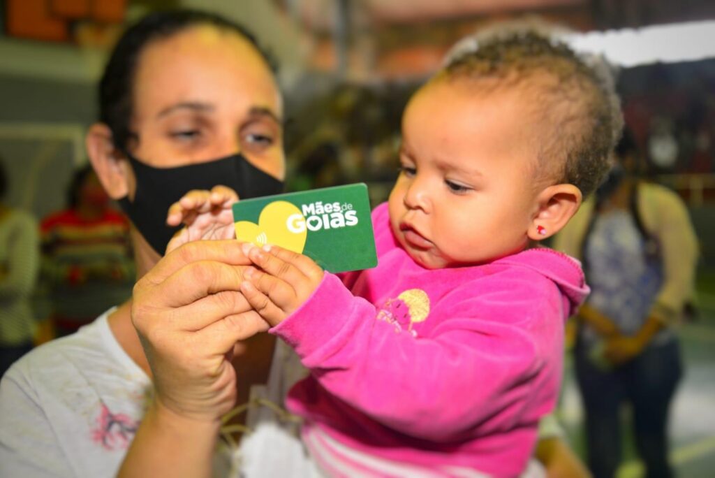 TCE-GO determina melhorias no controle dos programas Mães de Goiás e Crédito Social