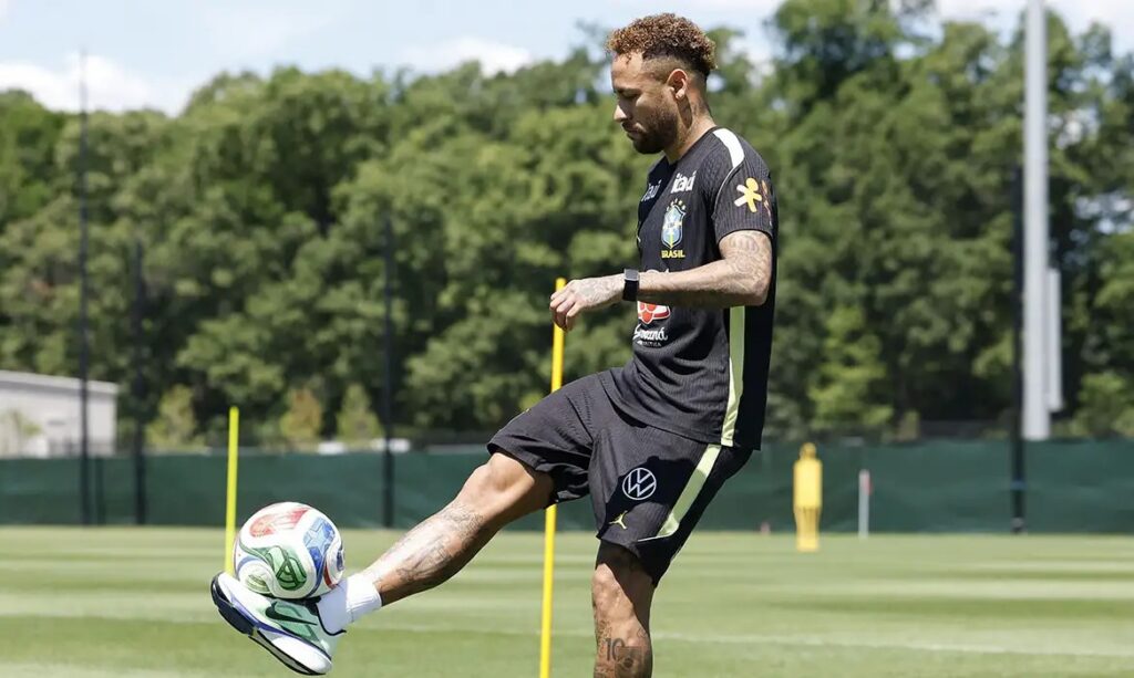 Neymar não viaja com a seleção para o jogo contra o Haiti
