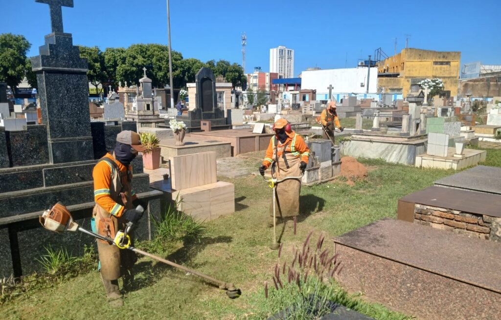 Comurg inicia nova etapa de limpeza nos cemitérios de Goiânia