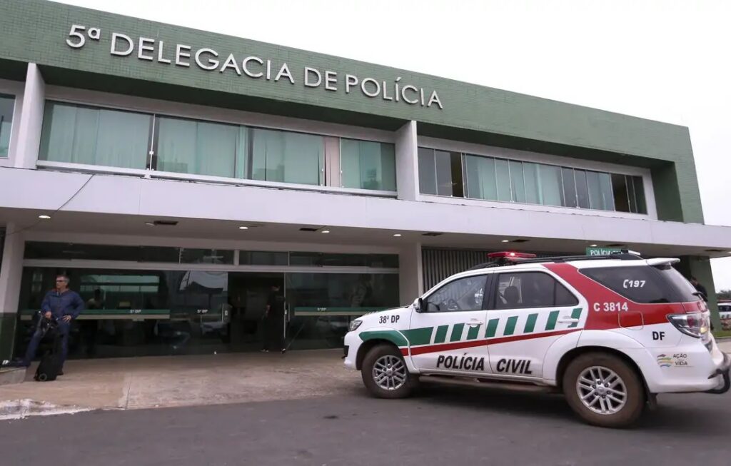 Polícia Civil do DF não indicia Bolsonaro no caso de arma apreendida