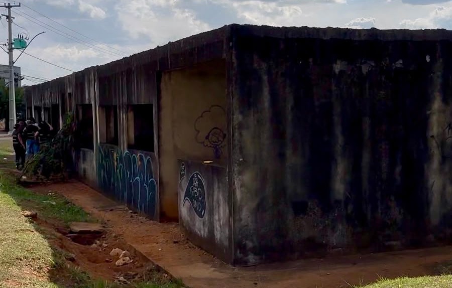 Prefeitura de Goiânia vai demolir estrutura com risco de desabamento no Setor Faiçalville