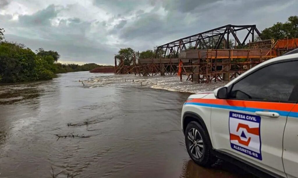 Temporais deixam rastro de estragos em 43 municípios do Rio Grande do Sul