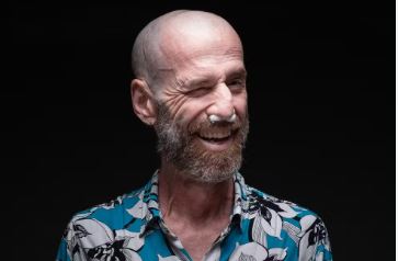 Advogado que organizou o próprio 'velório em vida' após câncer terminal morre aos 49 anos