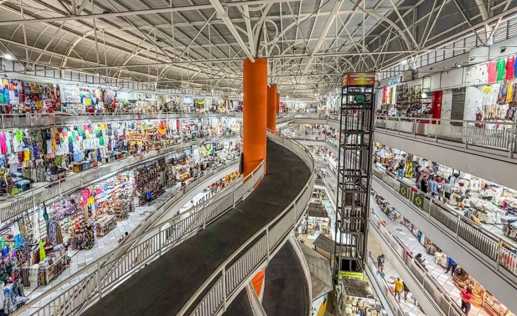 Acordo regulamenta trabalho no comércio em feriados; veja o que muda