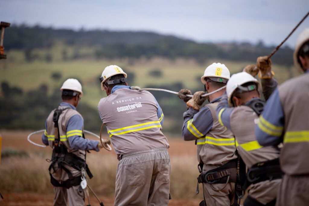 Com turismo em alta, regiões estratégicas de Goiás recebem investimentos para fortalecer a rede elétrica