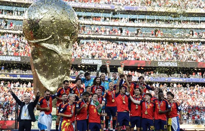 Idealizador defende plano da Fifa e descarta 'venda' da Copa