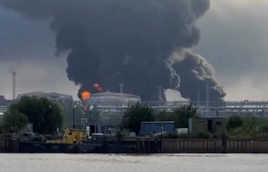 Drones ucranianos atingem terminal petrolífero de São Petersburgo