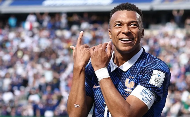 Mbappé termina como artilheiro da Copa do Mundo