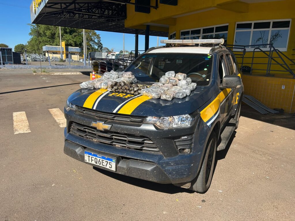 PRF apreende 37 quilos de haxixe escondidos em tanque de combustível de carro em Morrinhos