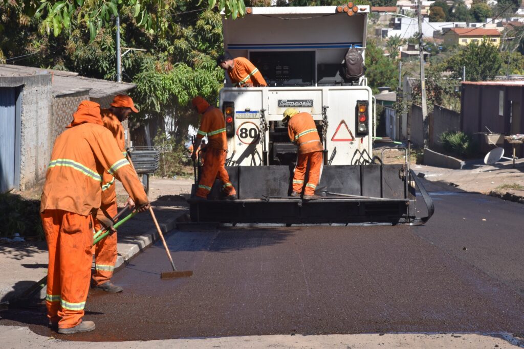Recapeamento chegará a mais 15 bairros de Aparecida nesta semana; veja programação