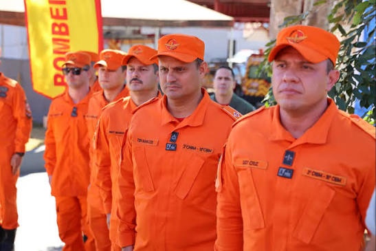 Daniel Vilela anuncia promoção de 793 militares do Corpo de Bombeiros de Goiás