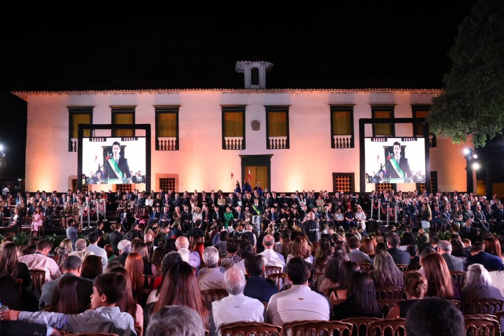 Governo concede Ordem do Mérito Anhanguera a 220 homenageados durante evento na cidade de Goiás