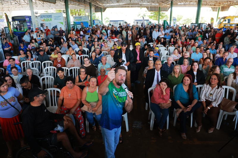 Programa Deputados Aqui supera 500 mil atendimentos gratuitos em Quirinópolis