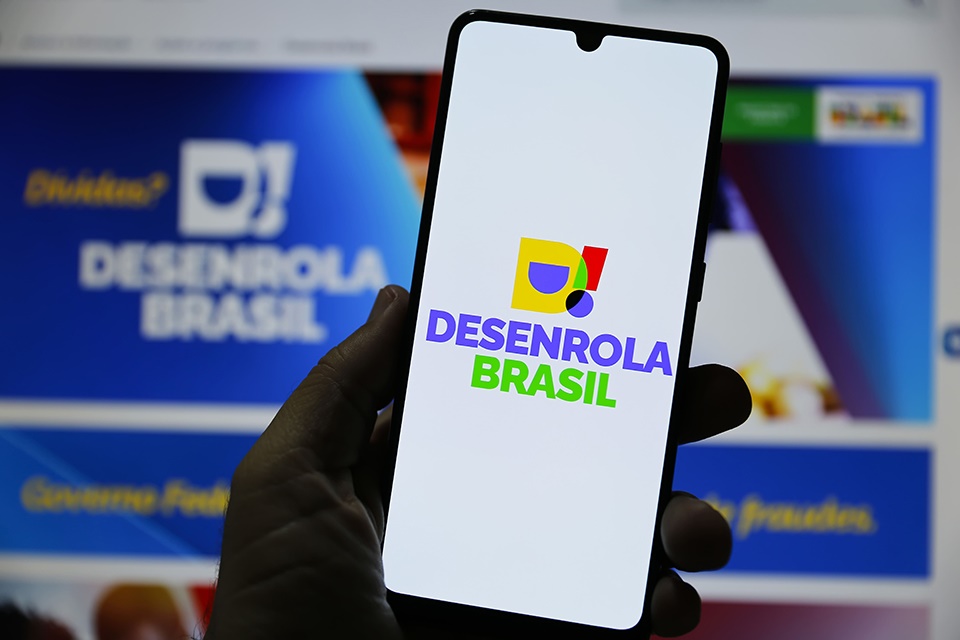 Durigan confirma prorrogação do Desenrola até 31 de agosto