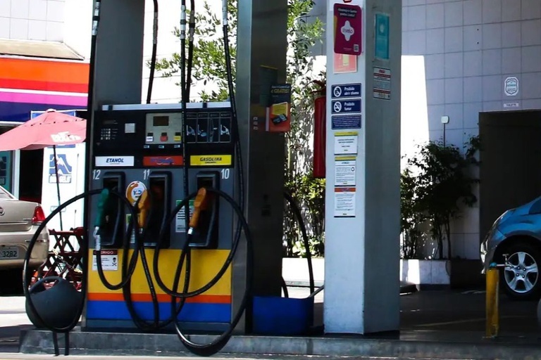 CNPE aprova elevação temporária do teor de etanol na gasolina de 30% para 32%