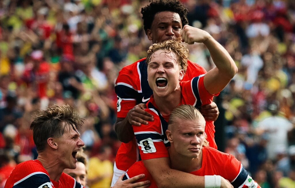 Brasil perde para Noruega por 2 a 1 e dá adeus à Copa do Mundo nas oitavas de final