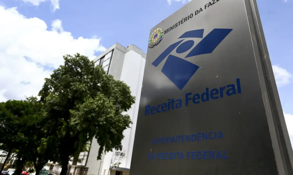 Receita libera consulta a lote especial de cashback do IR nesta quarta-feira (8/7)