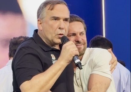 Bruno Peixoto recebe apoio público de Sandro Mabel para disputa à Câmara Federal