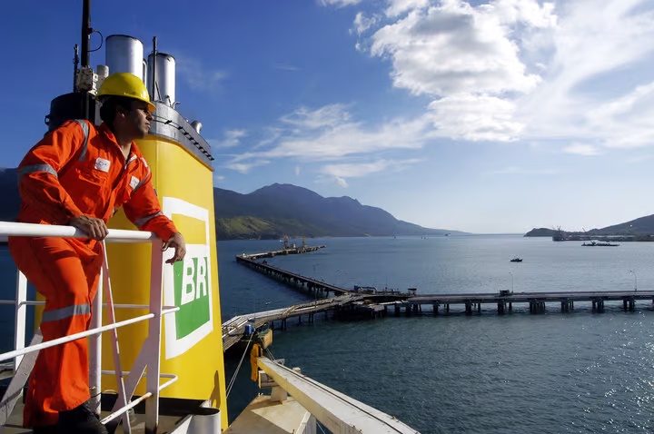 Transpetro lançará editais com 281 vagas para quadros de terra e mar