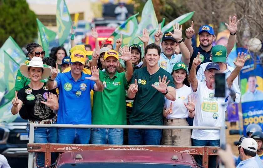 Daniel Vilela inicia carreatas por cinco municípios da região da Estrada de Ferro