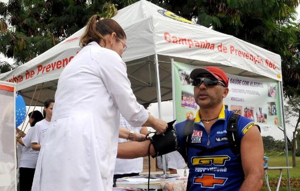 Pesquisa de polipílula para prevenção do AVC busca 8,5 mil voluntários