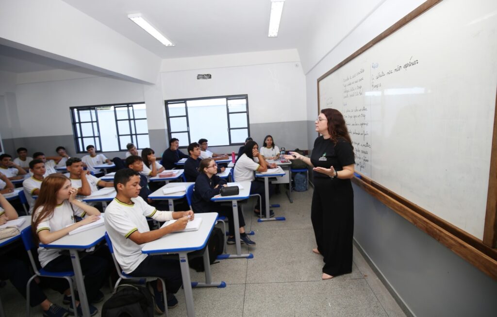 Governo de Goiás convoca 224 professores aprovados em concurso público