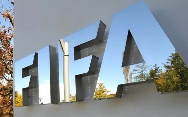 Federações ampliam pressão e cobram transparência após recuo da Fifa em plano comercial da Copa