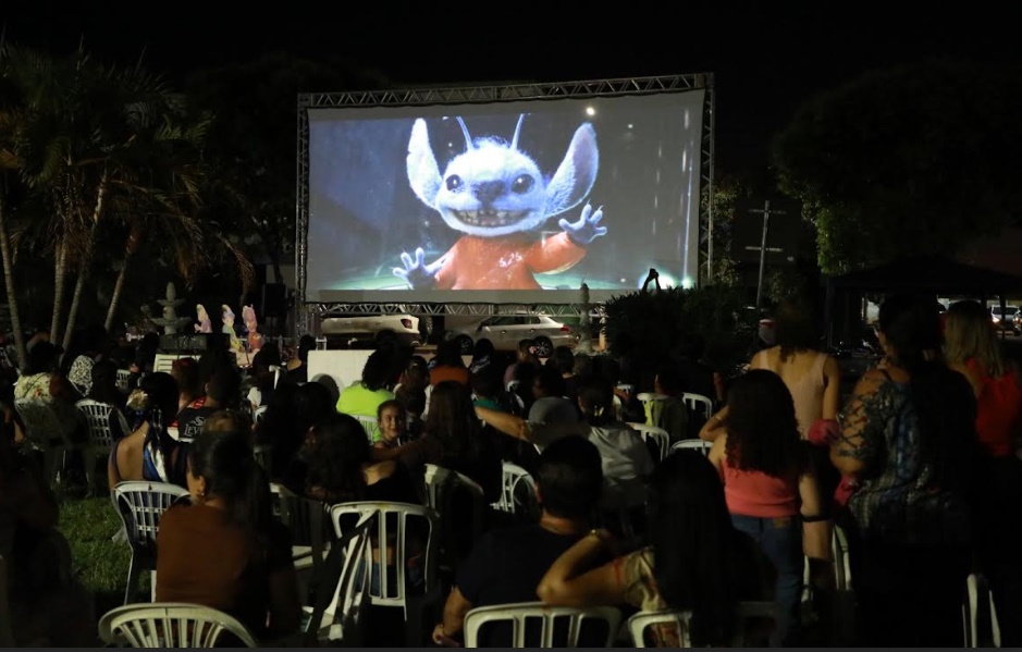 Cine Leitura do Bem leva cultura e cinema a municípios de Goiás