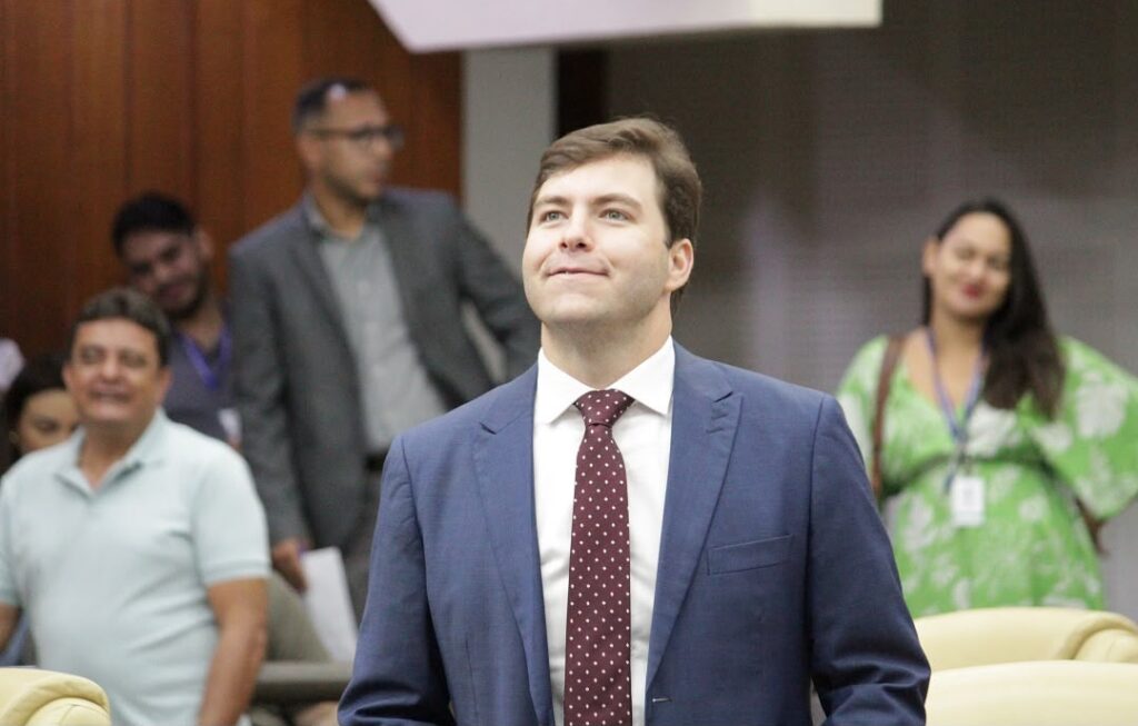 Lucas Kitão aparece entre os nomes mais citados em pesquisa espontânea para deputado estadual