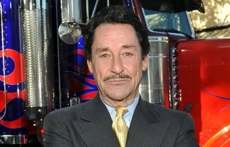 Peter Cullen, voz de Optimus Prime em 'Transformers', morre aos 85 anos