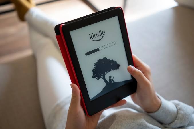 Ação da Amazon, 'Encha Seu Kindle' promete livros de graça e com desconto