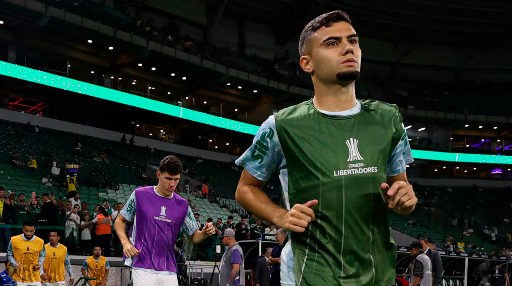 Andreas Pereira recebe um jogo a mais de suspensão e desfalca Palmeiras contra a LDU
