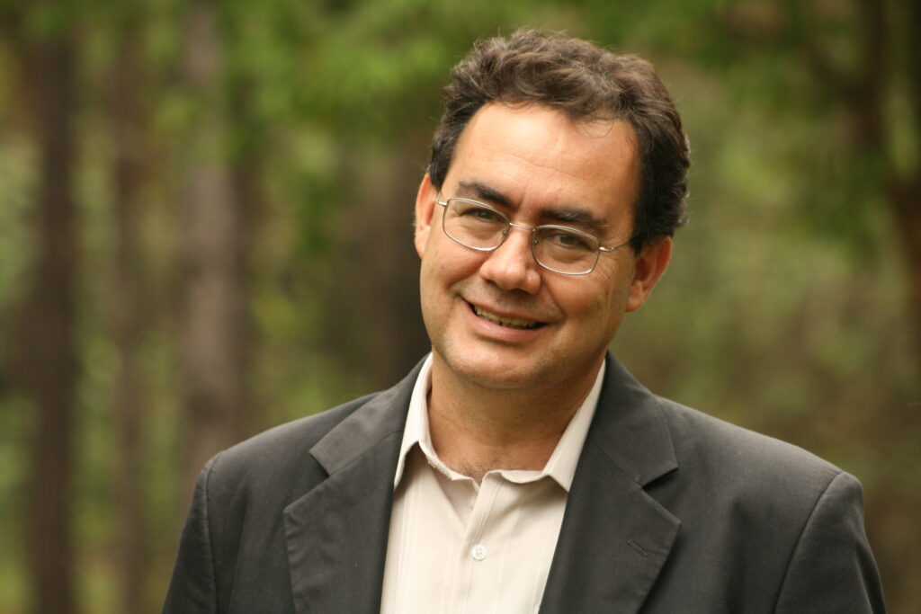 Avante oficializa candidatura de Augusto Cury a presidente em convenção com funk e Tarcísio