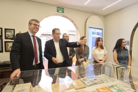Procurador-Geral de Justiça visitou IHGG e exposição sobre Brasília