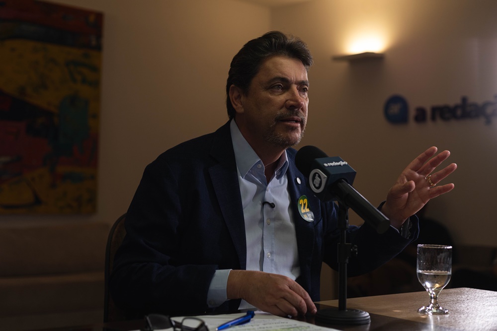Wilder negocia visita de Flávio Bolsonaro a Goiás durante a campanha e defende concurso regionalizado para as forças policiais