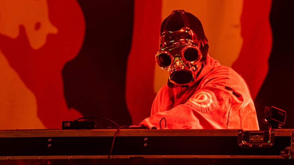 Slipknot anuncia saída do DJ Sid Wilson