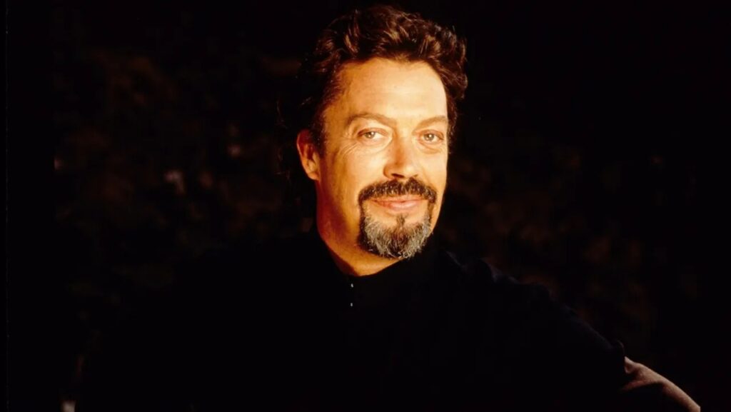 Tim Curry, de ‘The Rocky Horror Picture Show’ e ‘IT’, morre aos 80 anos
