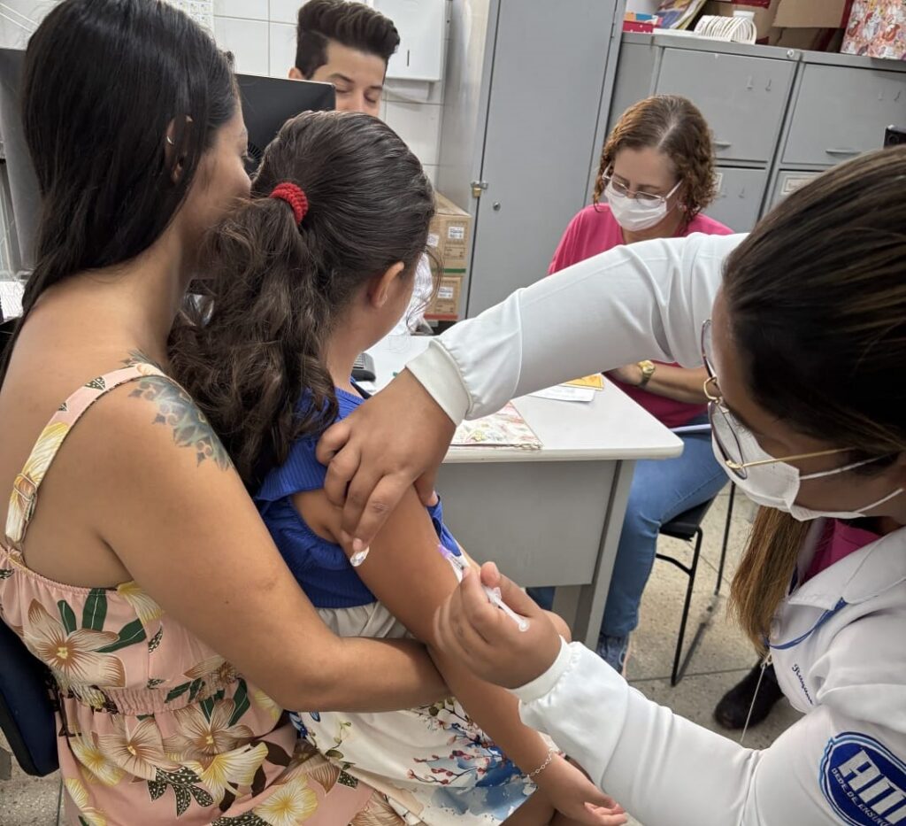 Mais de 11 mil doses são aplicadas no Dia D de Multivacinação em Goiânia