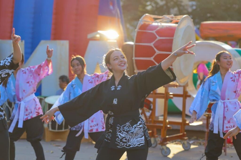 Evento de preparação para o Festival Bon Odori ocupa Praça do Sol em Goiânia 