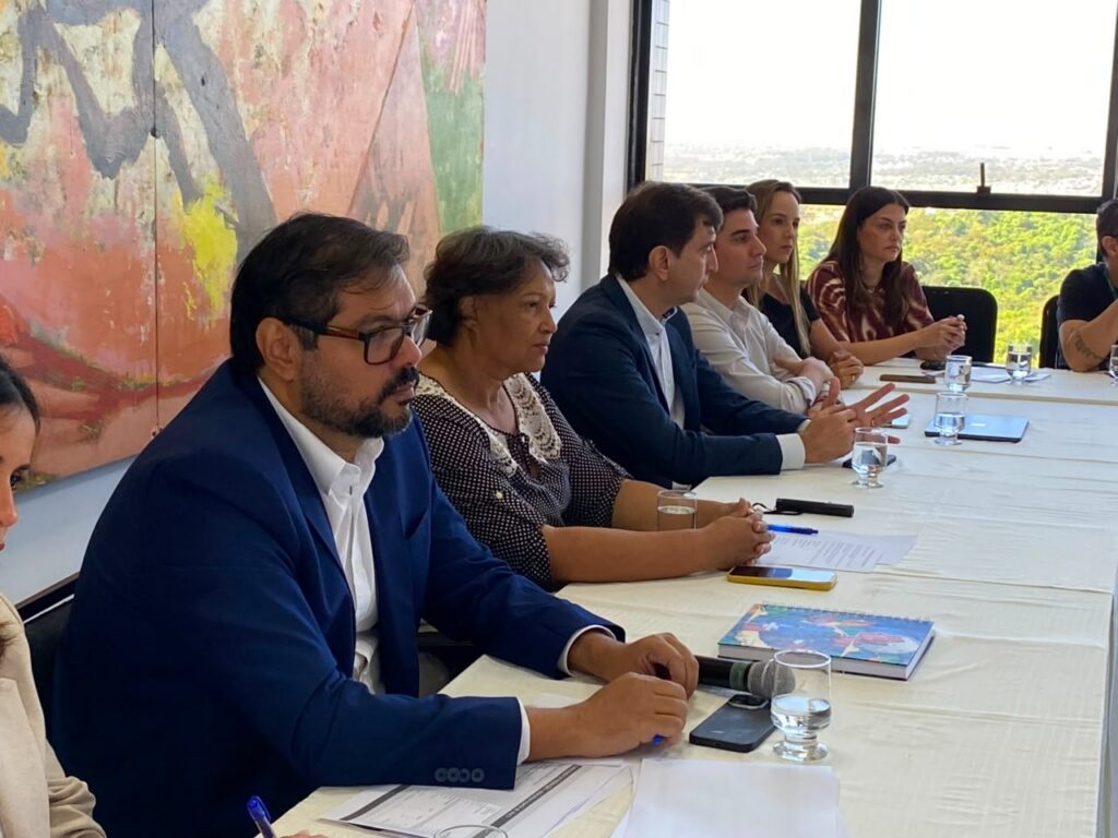 Prefeitura de Goiânia discute construção de polo produtivo de moda na Região Noroeste