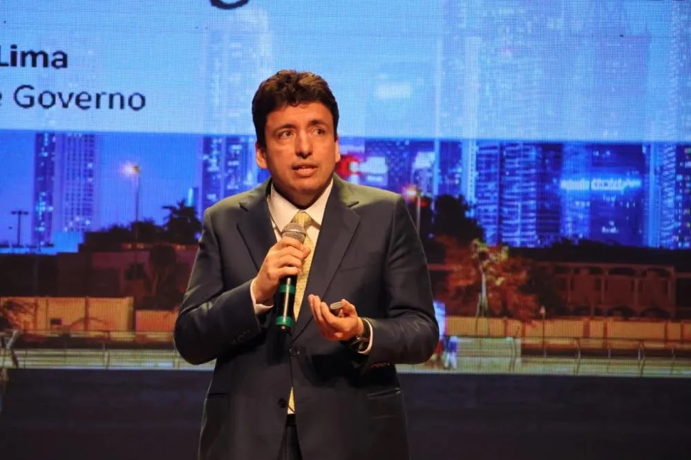 Caiado anuncia Adriano Rocha Lima como coordenador geral da campanha à Presidência