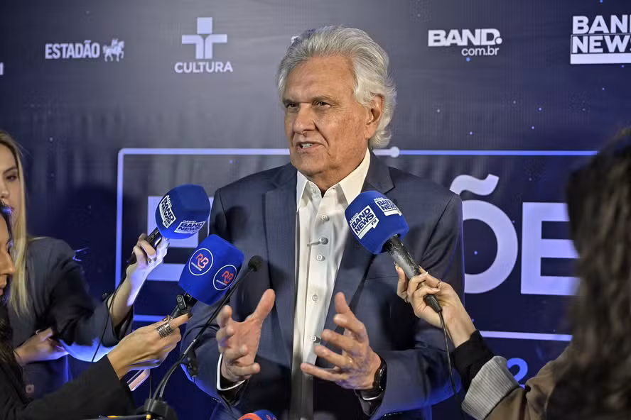 Em debate, Caiado diz que quer aumentar autonomia dos governadores na segurança pública