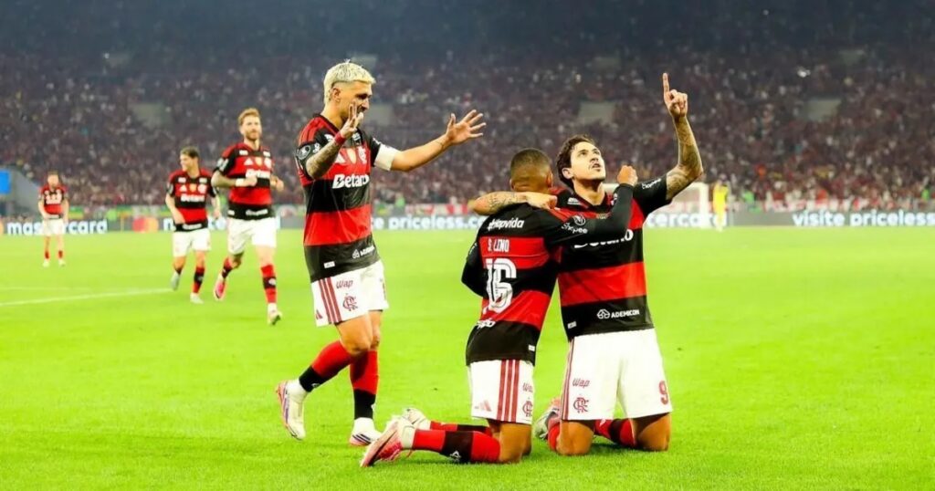 Flamengo elimina Cruzeiro em jogo com 3 gols e se classifica para as quartas da Libertadores
