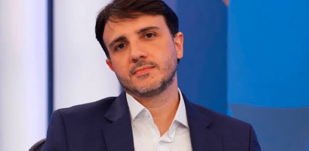 Toffoli adia análise de candidatura de Renan Santos e fala em ‘indícios de ilicitude’