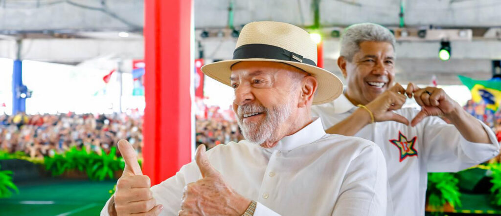 Mendonça manda Lula remover das redes vídeos com pedidos explícitos de voto em convenção