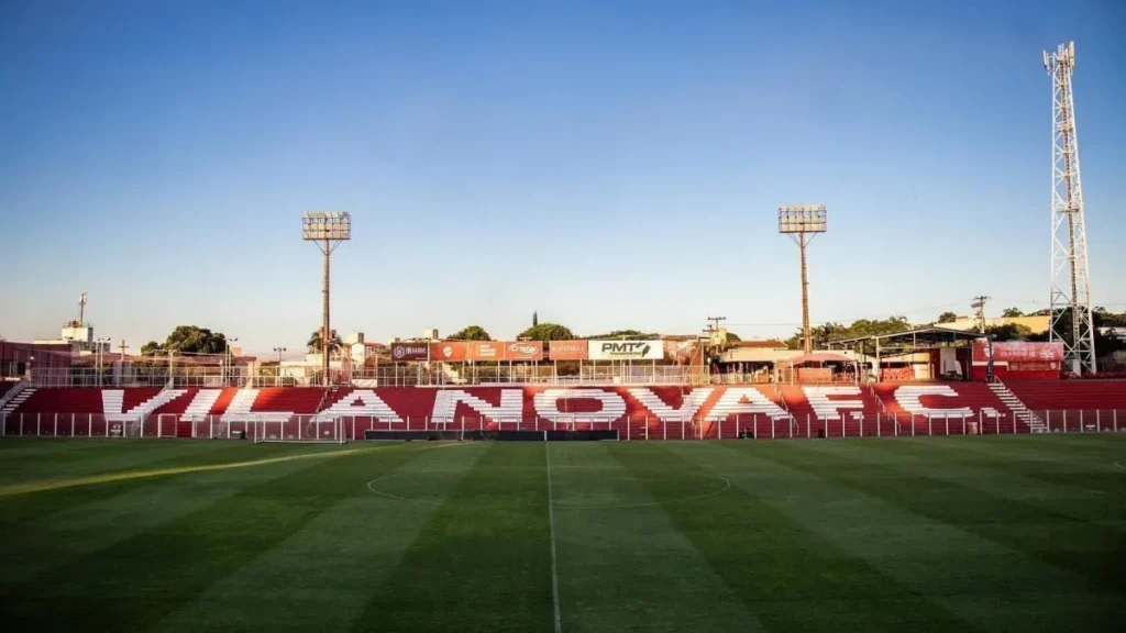 Vila Nova recebe o Sport em busca de reação na Série B