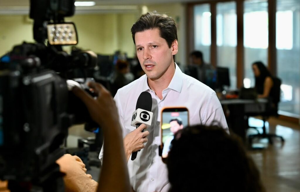 Daniel Vilela traça novas ações para ampliar proteção e cuidado com as mulheres