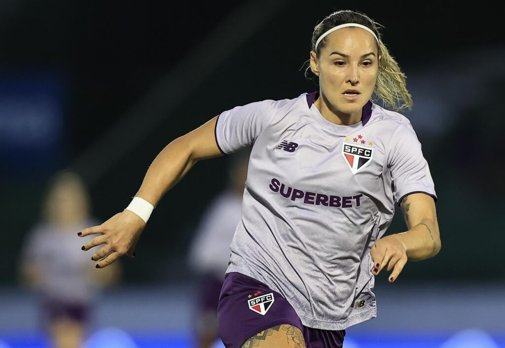 Corinthians e São Paulo rivalizam em final do Brasileiro Feminino