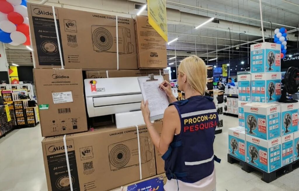 Procon Goiás aponta variação de até 134% nos preços de ventiladores, umidificadores e aparelhos de ar-condicionado